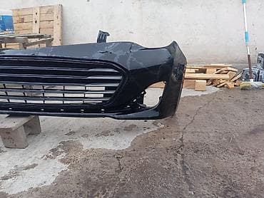 largus lada: Бампер Ford, Б/у — 1