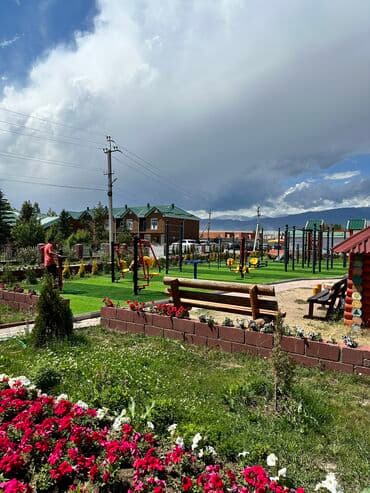 отдых на ыссык куле: Коттедж, коттедж с тремя спальными ЦО Радуга West, Кош-Кол, Парковка, стоянка, Сауна, Детская площадка — 20