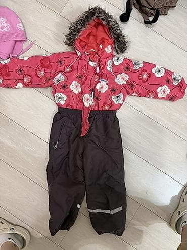 костюмчики: Детский комбинезон lassie 98 рост б/у) — 1