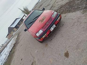 салон е46: Volkswagen Vento: 1992 г., Кол менен иштөөчү, Седан — 4