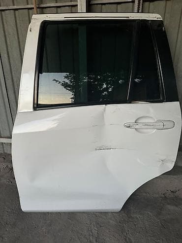двери на демио: Дверь Задняя левая Mazda, Б/у, Оригинал — 1