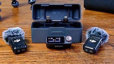 Микрофоны: DJI Mic 2 (на 2 персоны) Комплект: - 2 передатчика (TX) с — 3