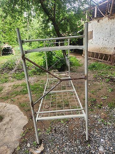 Металлическая двухъярусная кровать - Каркас из стальных труб