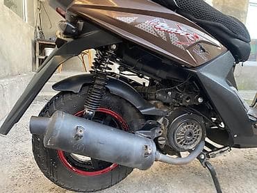 Скутеры: Тип скутера 150 куб. см, Бензин, Б/у — 6