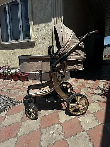 Продается Коляска-люлька Luxmom в хорошем состоянии 5500с, покупали за
