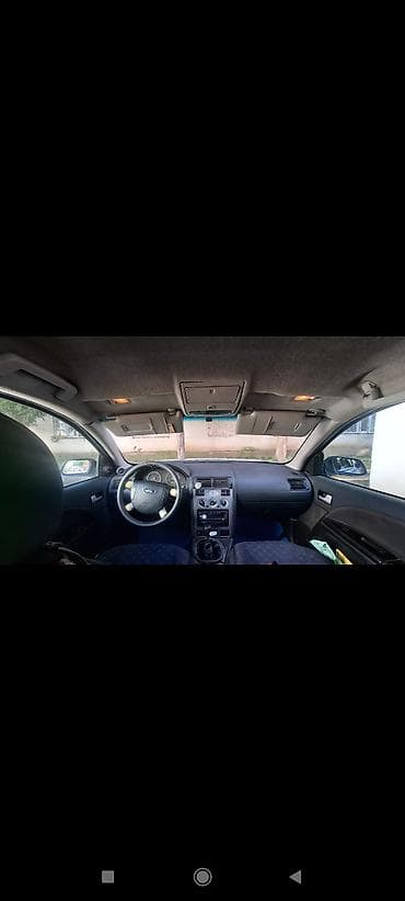 жили машина: Ford Mondeo: 2002 г., 1.8 л, Кол менен иштөөчү, Бензин, Хетчбек — 5