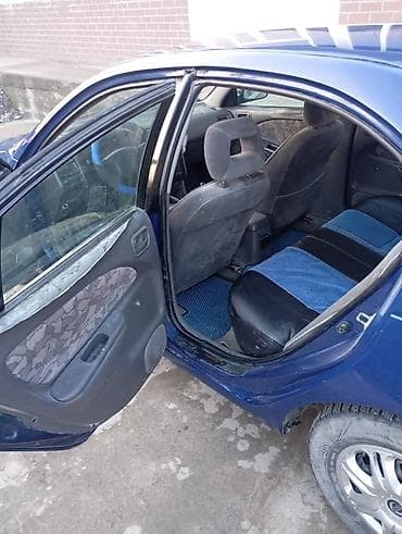 audi авто: Toyota Avensis: 1998 г., 1.6 л, Ручные, Бензин, Седан — 1