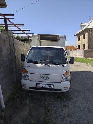 ql 380: Легкий грузовик, Hyundai, Б/у — 1