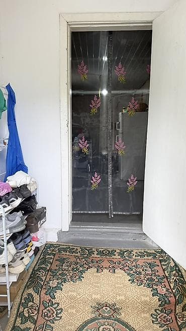 Дома: Продается дом 🏠 3 комнаты и 2 прихожих С участком 6 соток по — 4