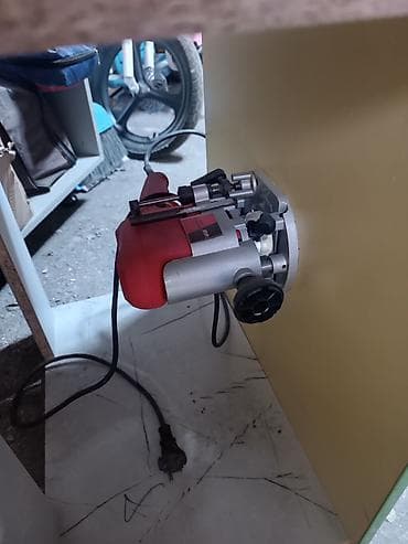 Продам Вертикальный фрезер SAFUN Professional M1R-KW01-8 – 3300 сом