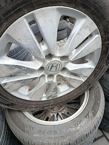 запаска хонда степ: Колеса в сборе 205 / 55 / R 16, Лето, Б/у, Комплект, Легковые, Литые, отверстий - 5 — 1