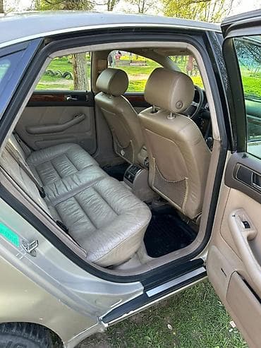 пайка пластиковый: Audi A6: 2001 г., 2.8 л, Автомат, Бензин, Седан — 8