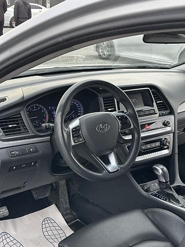 step: Hyundai Sonata: 2018 г., 2 л, Автомат, Газ, Седан — 2