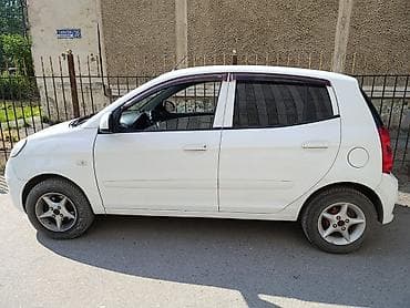 w210 210: Kia Picanto: 2010 г., 1 л, Механика, Бензин, Хэтчбэк — 3