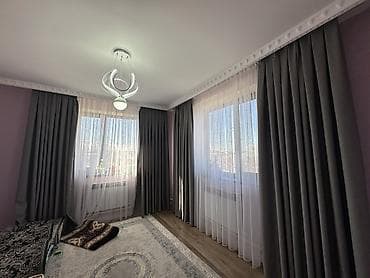 шкаф купе 3 х дверный с зеркалом: Шифоньер, шкаф для одежды, Прямой, ЛДСП — 3