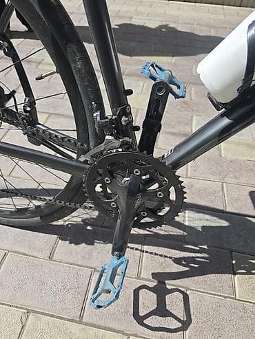 sora: GIANT Contend AR — что-то между шоссейником и гравийником 🚴 Размер МЛ — 9