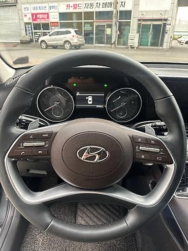 360: Hyundai Grandeur: 2020 г., 2.5 л, Автомат — 8