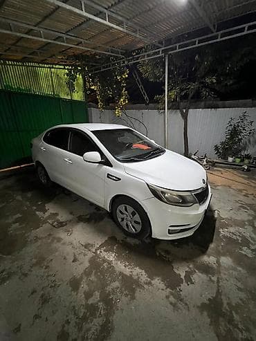 1: Kia Rio: 2016 г., 1.6 л, Автомат, Бензин, Седан — 4