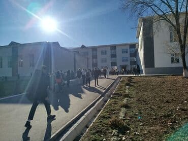 куплю дом с магазином: Дом, 70 м², 3 комнаты, Собственник — 6