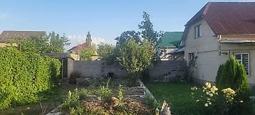 Продажа домов: Двухэтажный дом с участком и хозпостройками. можно под бизнес - — 2