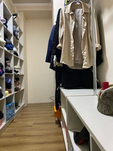 сдаю швейный цех с оборудованием: 3 комнаты, Собственник, С подселением, С мебелью полностью — 3