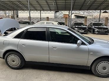 фолсваген б 4: Audi A4: 1998 г., Механика, Бензин, Седан — 2