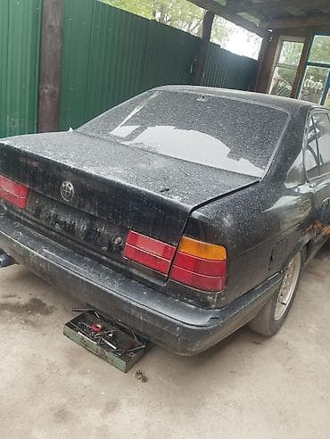 bew e34: BMW 5 series: 1992 г., 2.5 л, Механика, Бензин, Седан — 3