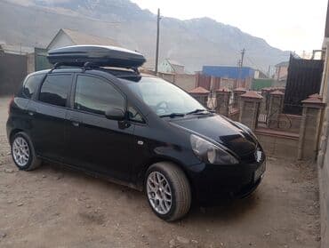 цены на машины бишкек: Honda Jazz: 2004 г., 1.3 л, Автомат, Бензиновая, Хэтчбэк — 1