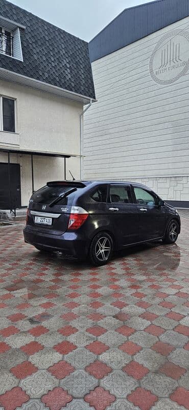 Honda Edix: 2006 г., 2 л, Автомат, Бензин, Минивэн at lalafo.kg Honda Edix: 2006 г., 2 л, Автомат, Бензин, Минивэн