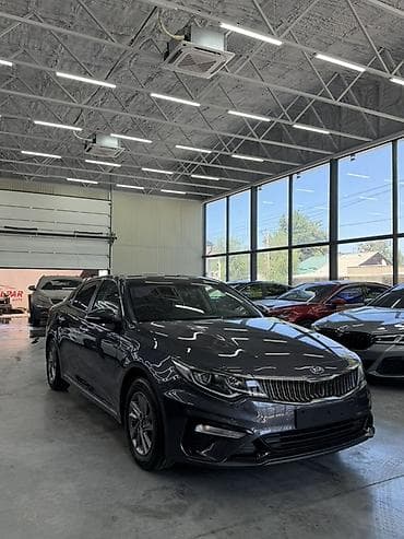 Продажа авто: Kia K5: 2019 г., 2 л, Автомат, Газ, Седан — 2