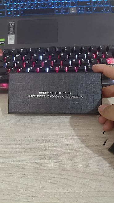 атама белек: Классикалык сааттар саат, Суу өткөрбөөчү, Унисекс — 2