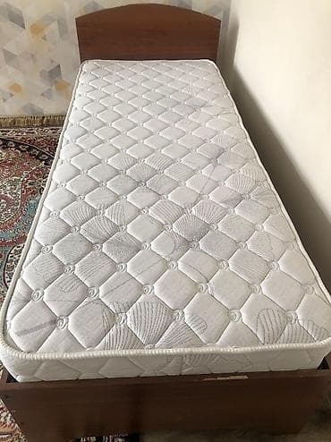 inversion stol: Спальная кровать с ортопедическим матрасом, матрас новый турецкого — 1