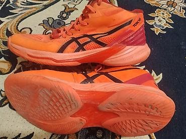 Мужские кроссовки, 42, Asics, Новый, цвет - Оранжевый, Платная доставка