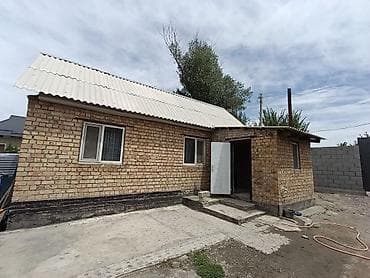 комната долгосрочно: 30 м², 3 комнаты, Парам без детей — 1