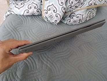 Техника и электроника: Ноутбук Lenovo - Экран: матовый, веб‑камера над дисплеем. - — 9