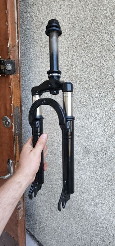 карейский велосипед: Вилка велосипедная, с амортизатором. Колесо 18дюймов. Новая — 1