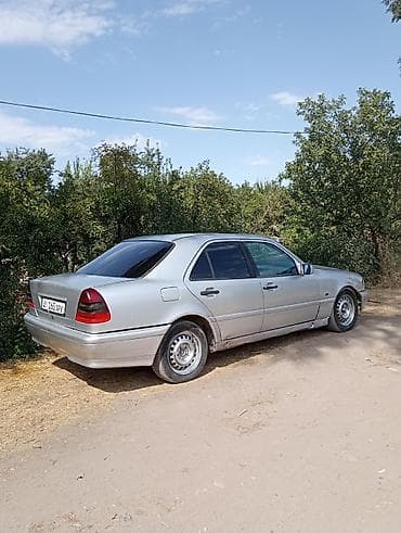 byd bot 384: Mercedes-Benz 220: 1994 г., 1.8 л, Автомат, Бензин, Седан — 4