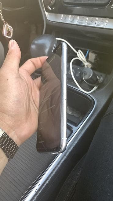 iphone 8 плата: IPhone 11 Pro, 64 ГБ, Серебристый, 84 % — 3