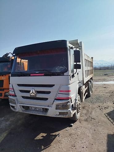 форд самосвал: Грузовик, Howo, Стандарт, Б/у — 1