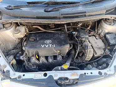 ml 163: Toyota Ist: 2003 г., 1.3 л, Автомат, Бензин, Хэтчбэк — 5