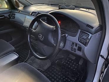 ипсум чехол: Toyota Ipsum: 2002 г., 2.4 л, Автомат, Газ, Минивэн — 5