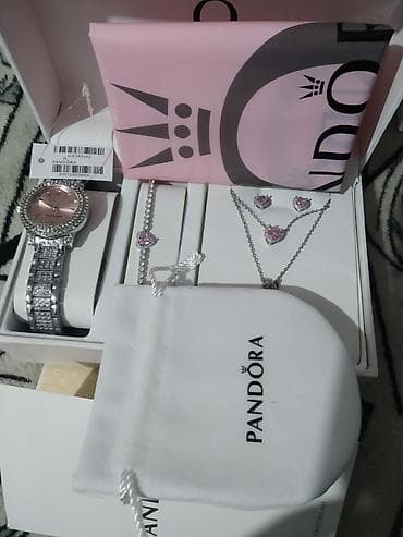 дешевые вещи: Ювелирные украшения 550, 750, часы по 250,розовый набом спакетом 800 — 2