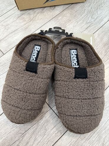 женские слипоны больших размеров: Тапочки Bench уни (и для мужчин и для женщин подойдут) Размер не — 1