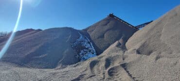 техника для сада: Щебень и песок для строительных работ песок мытый 450 сом за тонну — 3