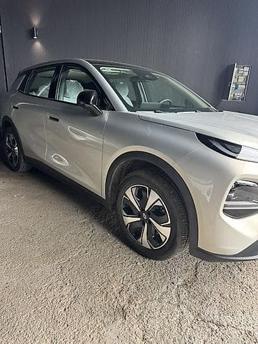 geely e5: Changan Qiyuan Q05: 2026 г., Автомат, Электромобиль, Кроссовер — 2