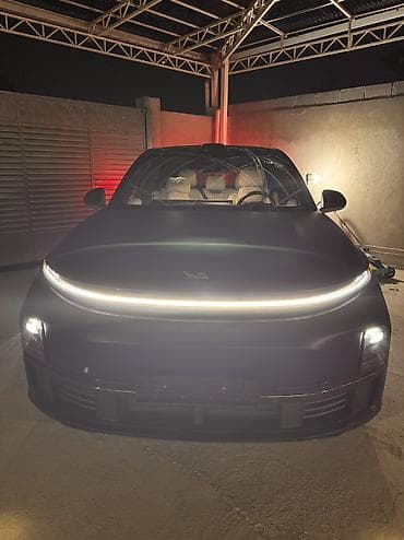 Продажа авто: Lixiang L7: 2025 г., 1.5 л, Автомат, Гибрид, Внедорожник — 7