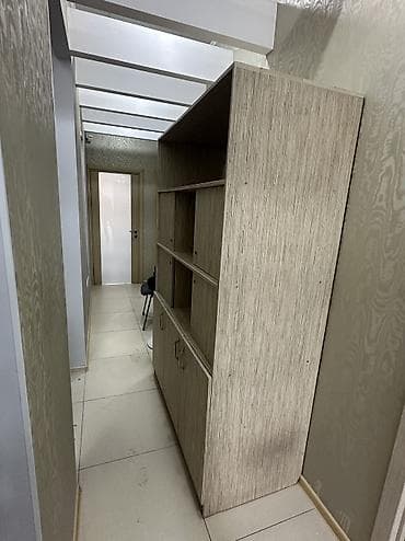 полка для маникюра: Маникюрные столы - Форма столешницы: эргономичная с волнообразным — 10