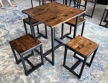 продаю старые мебели: Комплект обеденной мебели 5-в-1: стол + 4 табурета с возможностью — 1