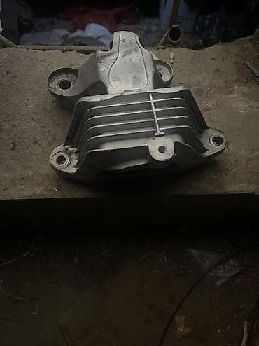 step 2: Malibu фара 
Туманка
Фара туманки 
Решетка радиатора
Подушка на мотор — 4