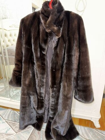 Чистая Шуба из норки(Греция)цвет – насыщенный темно‑коричневый